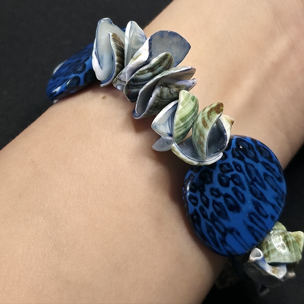 Source Unknown Blue & Green Shell Cluster Bracelet